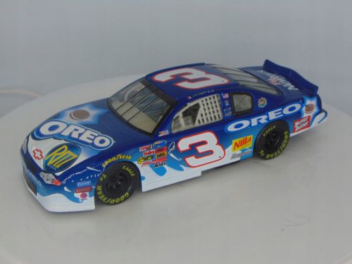  AKCIJA 2002 DALE EARNHARDT JR #3 CHEVY MONTE CARLO OREO RITZ NASCAR - 1/24