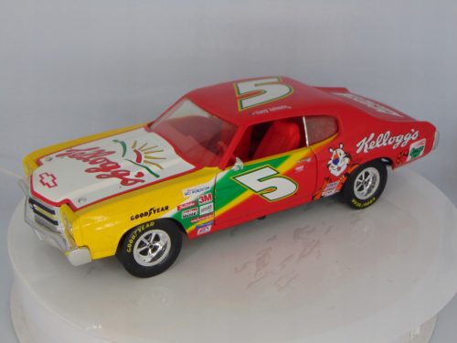  ERTL 1970. TERRY LABONTE #5 CHEVROLET CHEVELLE KELLOGGOV NASCAR 1:18